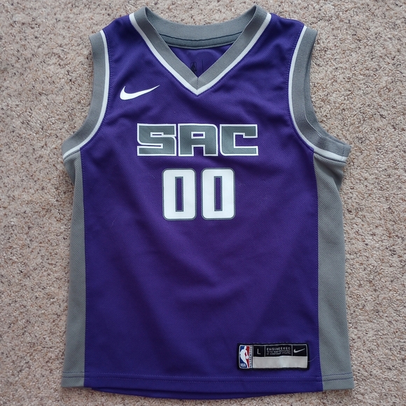 SAC 00 Cauley-Stein - Picture 1 of 3